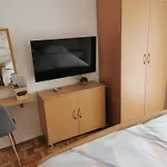 Lera 3* פורץ
