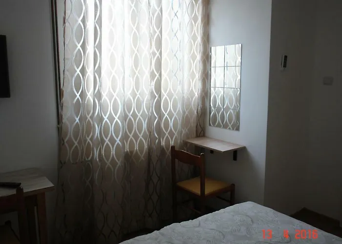Lera Casa de hóspedes 3*